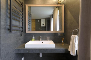 VIP apartment Studio on Lesi Ukrainky 17 blvd